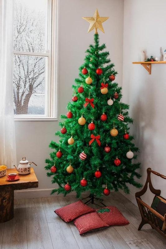 Majestic Holiday Pine Tree™